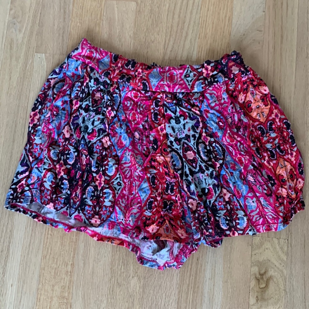 Lightweight pink shorts